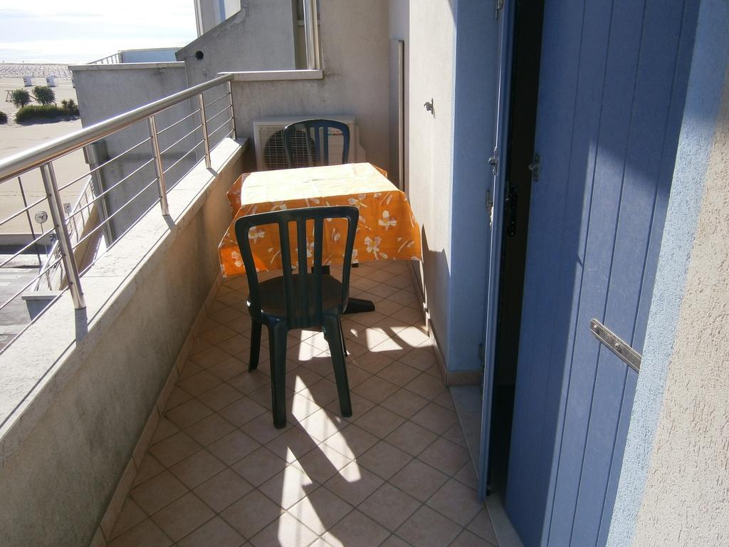 Residence Diana Frontemare - Agenzia Cocal Caorle Eksteriør billede